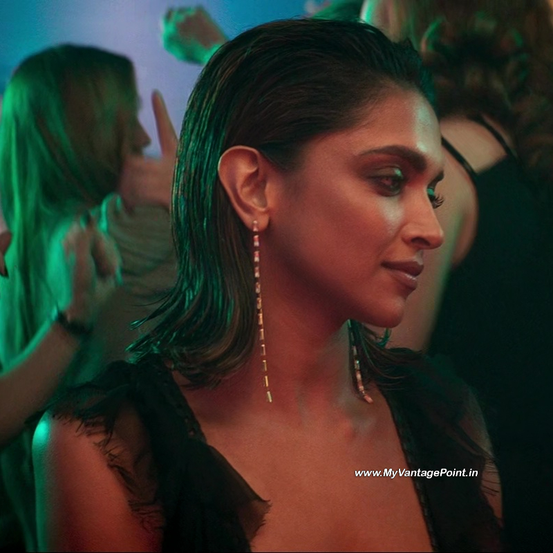 69-Deepika-Padukone-Hot-Scene-in-Pathaan-Movie-with-Shah-Rukh-Khan-My-Vantage-Point