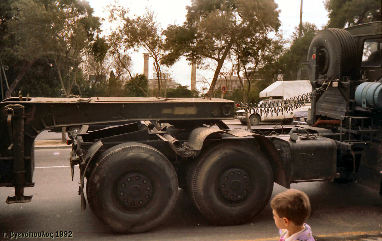 1992-03-25 065