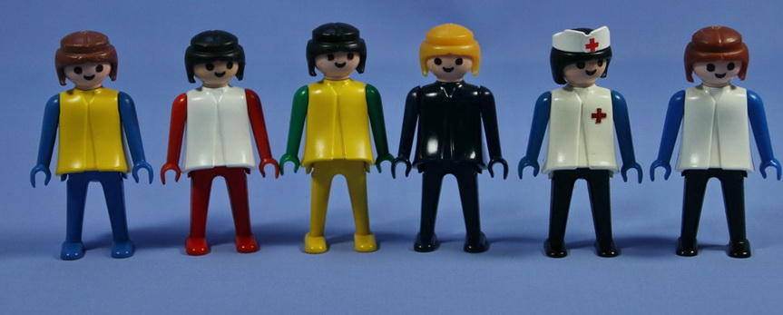 Can you tell a Playpeople klicky from a Playmobil one?
