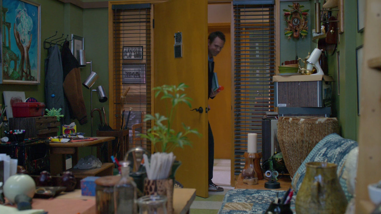 Community (2009) - S01E01 - Pilot (1080p AMZN WEB-DL x265 RZeroX