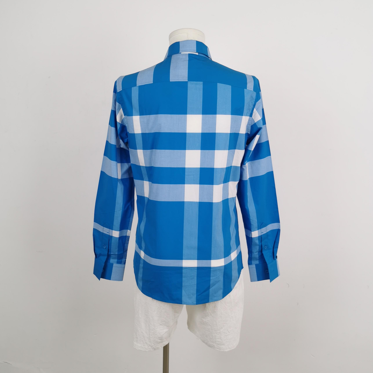 1f797163 c6a2 4252 a117 9e67d4708231