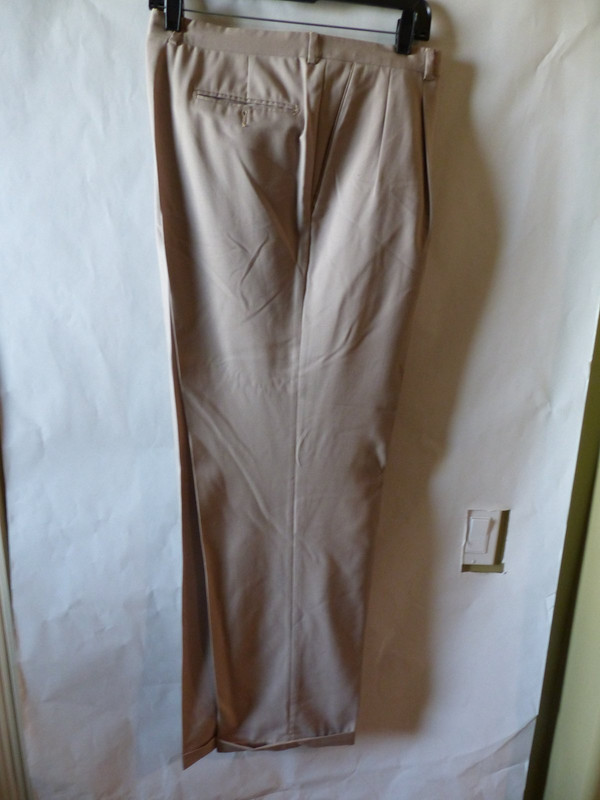 FLORENCE 81 MENS DRESS PANTS IN LIGHT TAN US MENS SIZE 46 ITALIAN 56 DROP 6