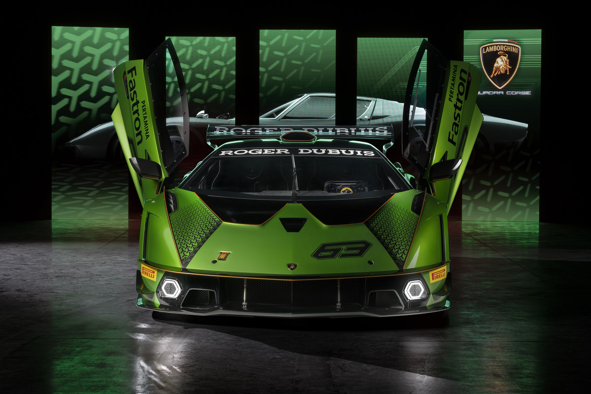 Lamborghini_Essenza_SCV12_6