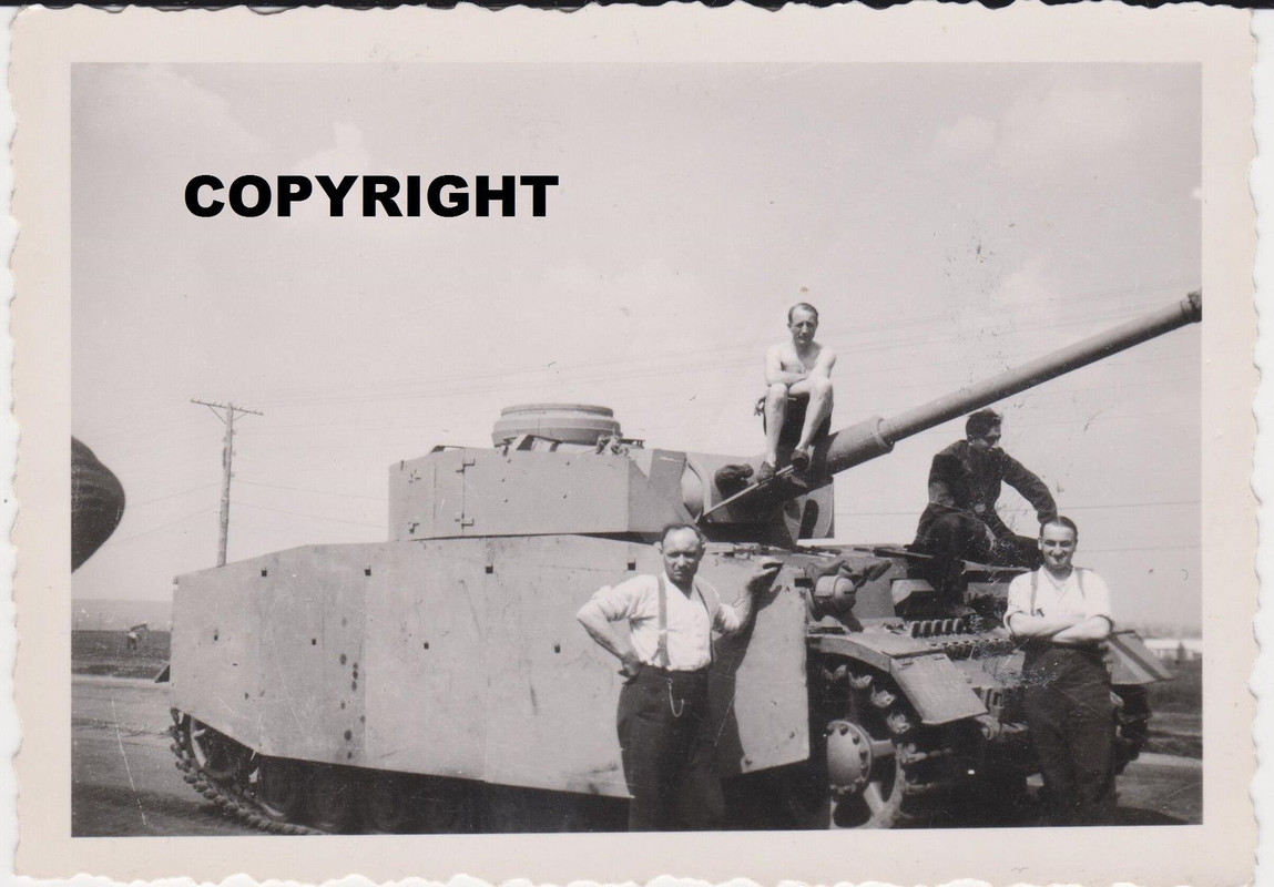 Orig.Foto Panzer IV Langrohr Seitenschürzen Besa