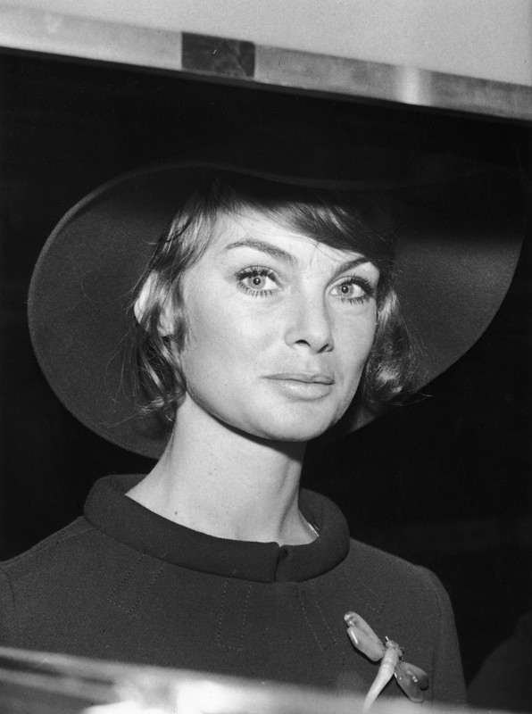 jean_shrimpton_mb97 (2)