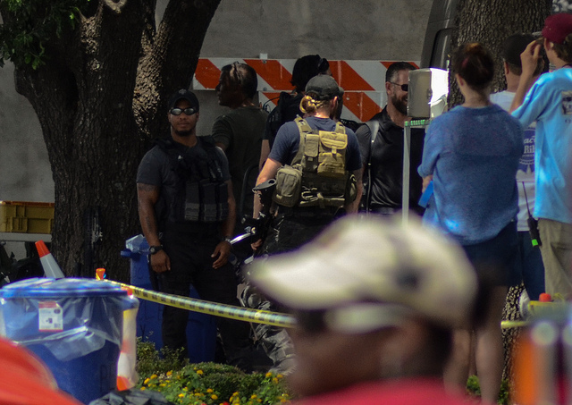 9037710357_4f8cfc34b0_z