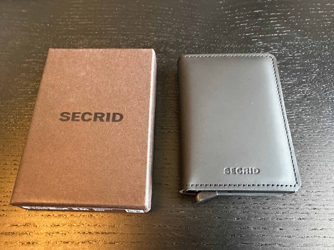 9E9E383E-F346-4E6A-AC3E-652465C0702C