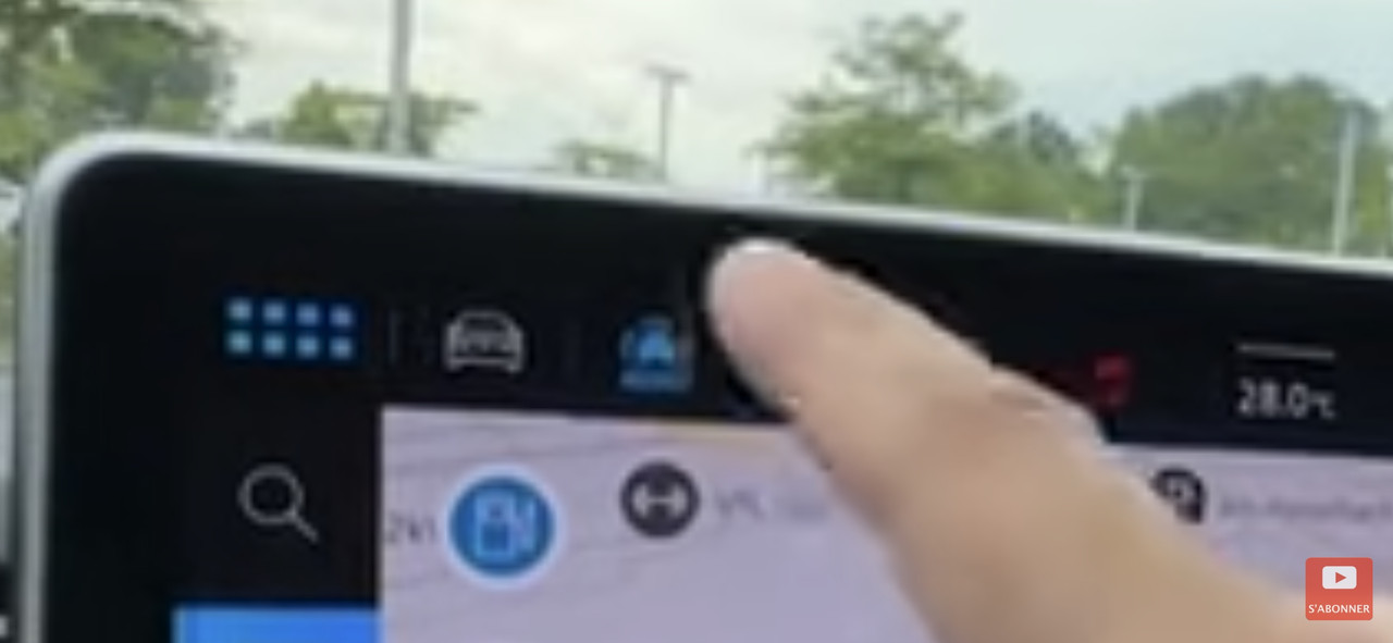 Screenshot_20250212_214538_YouTube