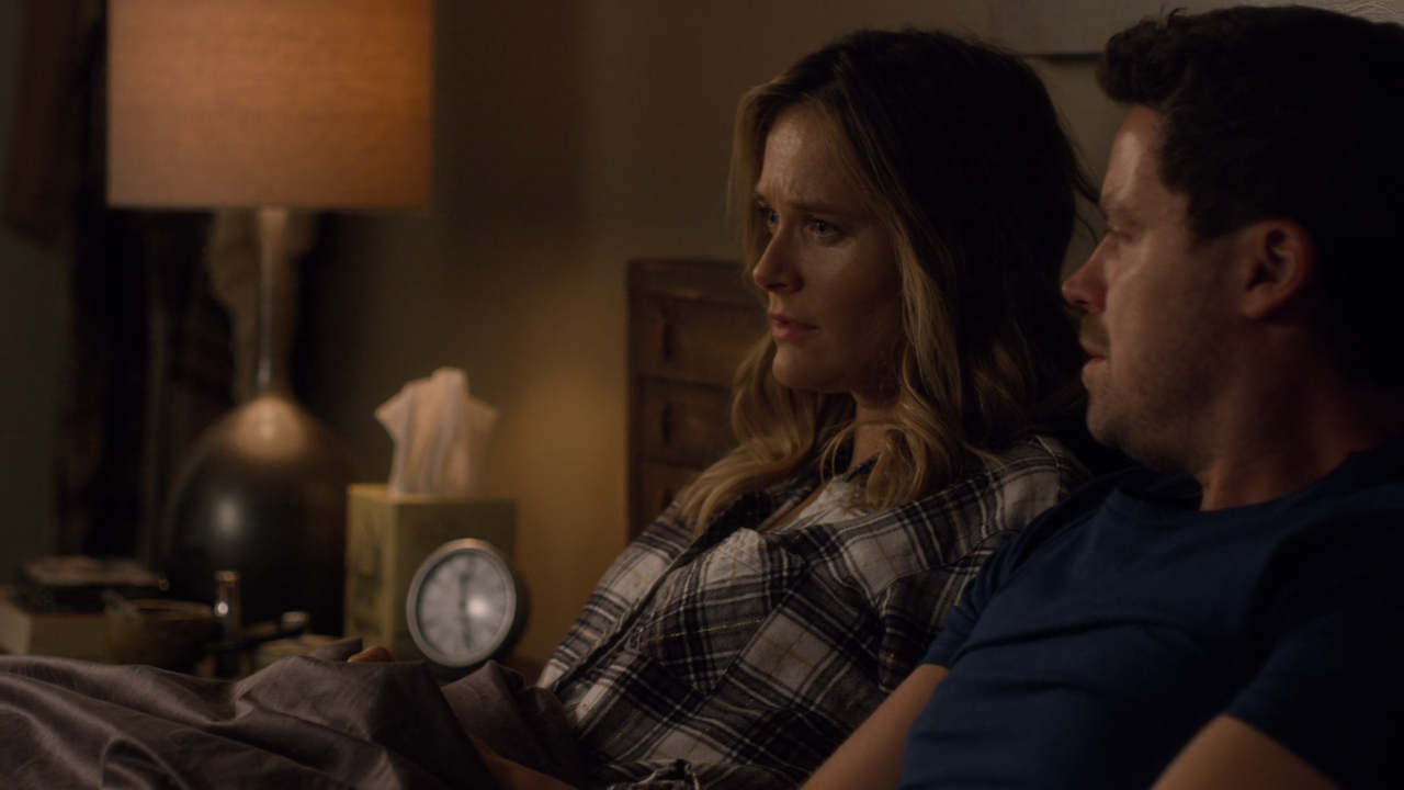 You.Me.Her.S01E01.Cigarettes.and.Funions.and.Crap.1080p.NF.WEB-DL.DD5.1.x264-NTb[SS]14