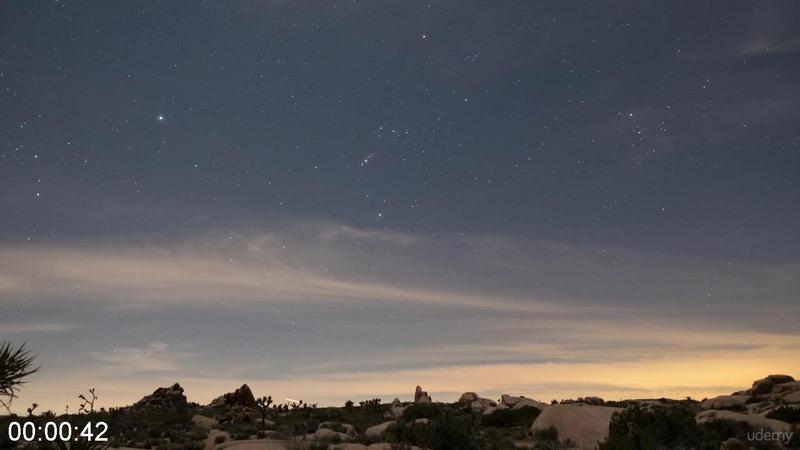 [Image: Night-Photography-You-Can-Shoot-Stunning...Photos.jpg]