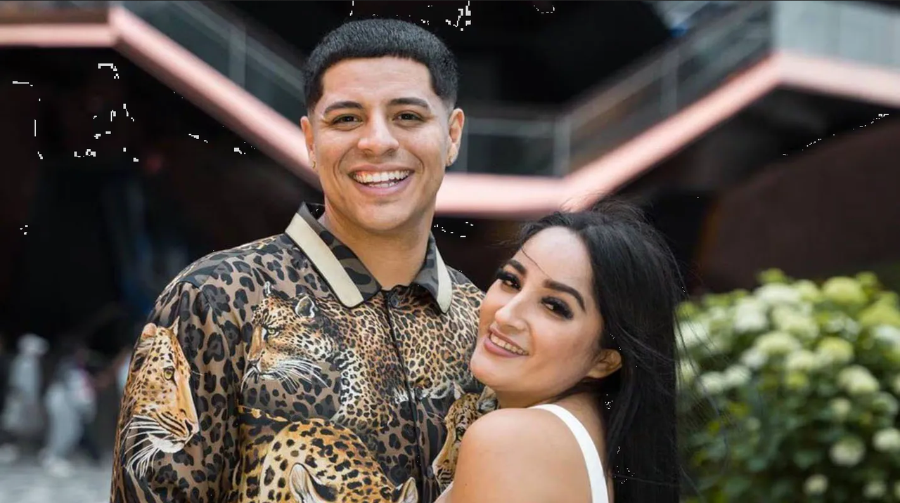 ¿Regresaron? Captan a Eduin Caz y a su exesposa más cariñosos que nunca en concierto