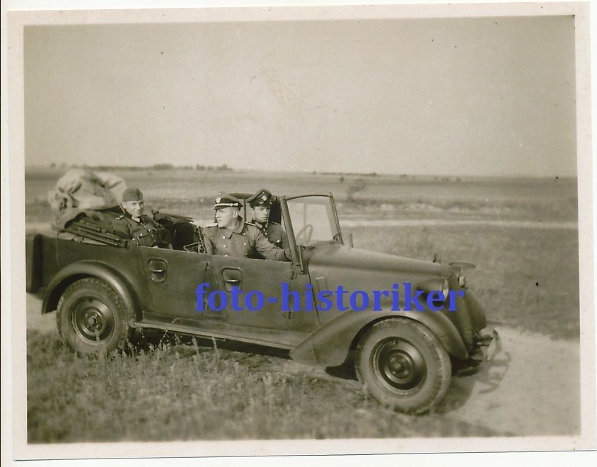 Kameraden Sch Polizei in PKW Kübelwagen Adler Ty