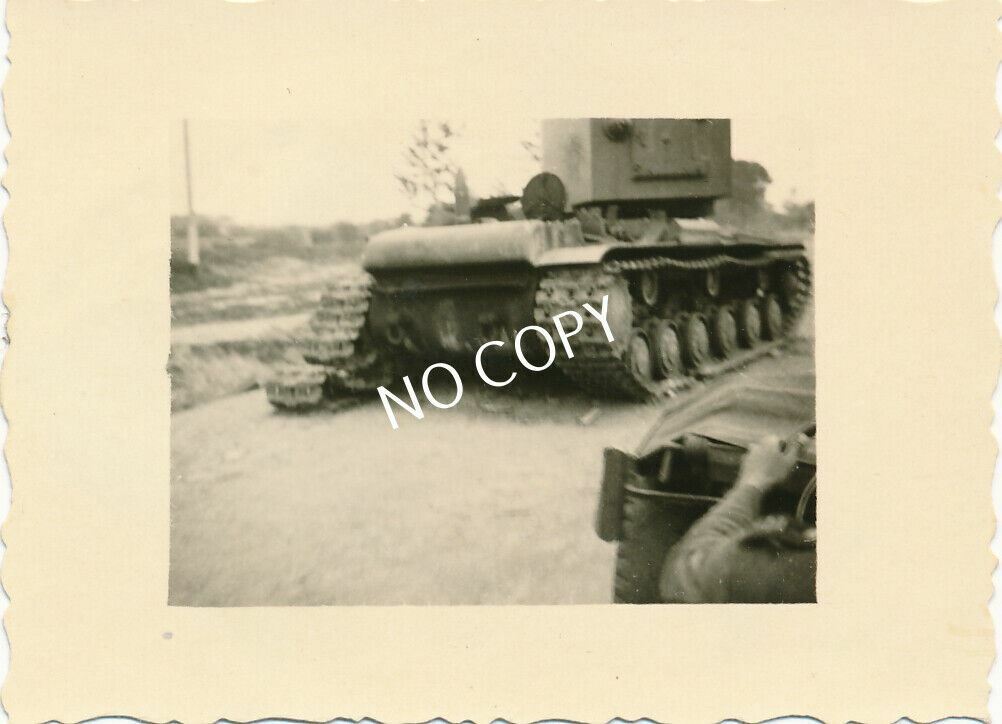 Foto WK II russischer panzer beute российский танк добыча E1.66
