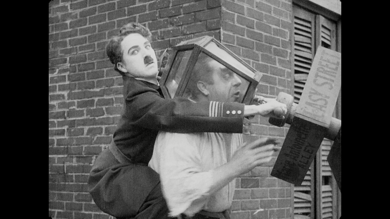 Easy Street  (1917) 1080p BDrip AAC 2.0 x265.HEVC D0ct0rLew[SEV]
