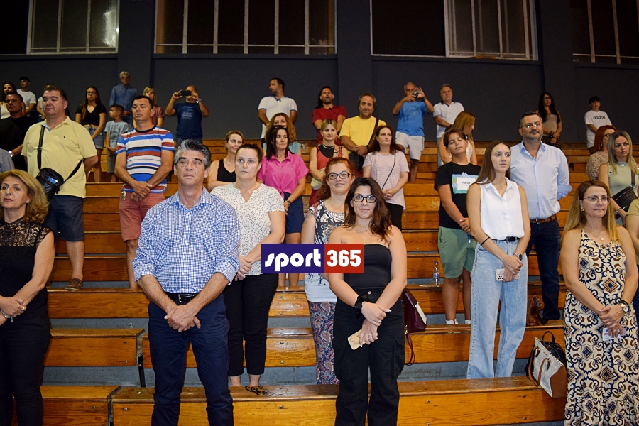 , &Alpha;&pi;ό&lambda;&lambda;&omega;&nu;&alpha;&sigmaf; &Kappa;&alpha;&lambda;&alpha;&mu;ά&tau;&alpha;&sigmaf;: &Mu;&epsilon; &tau;&omicron; &beta;&lambda;έ&mu;&mu;&alpha; &sigma;&tau;&eta;&nu; Volley league (pics & vid)