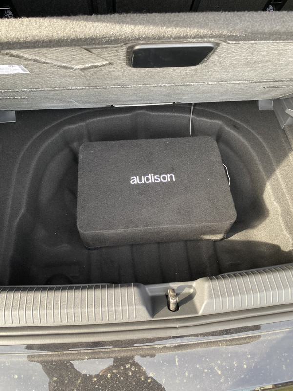 7E40AB6C-0B9B-4694-BE08-E2791D9C66CA