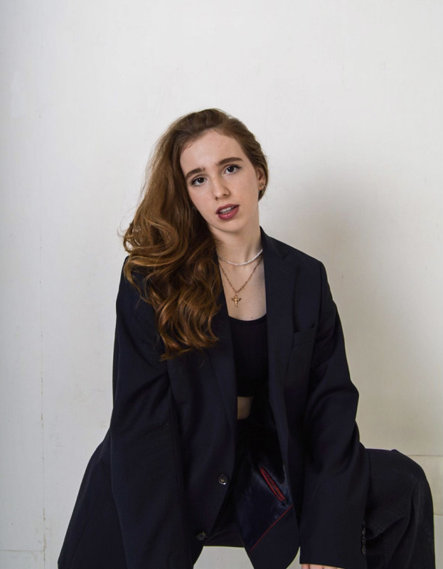 E4B7B3B7-45D8-4A00-83FB-3C154B8205FD