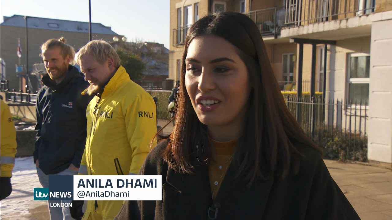 ITV News London_20221216_22302245.ts_snapshot_10.38.945