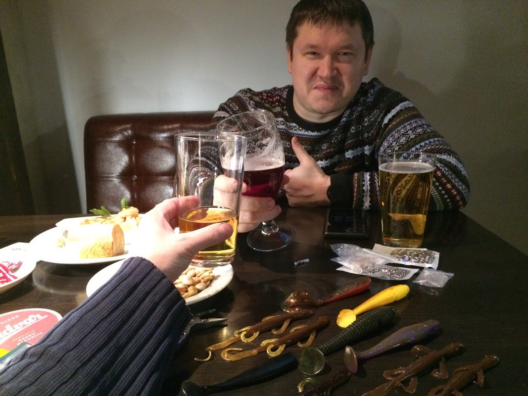 1 джиг спиннинг рыбалка  блесна воблер катушка  судак щука окунь