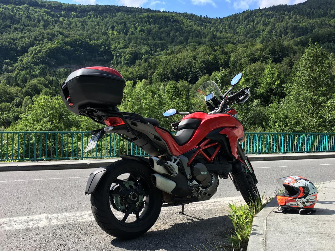 677162D6-3C90-43CC-9C69-1CD05046059D