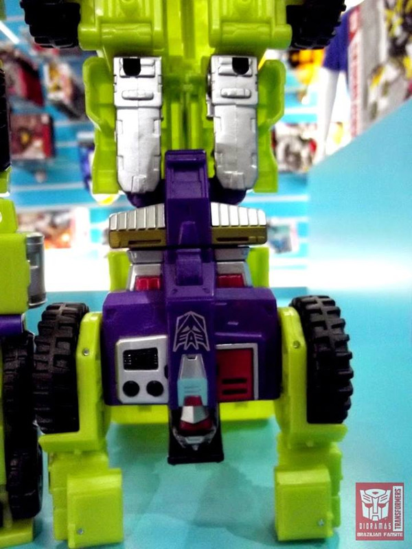 988911_630232330409607_8612969819578289344_n