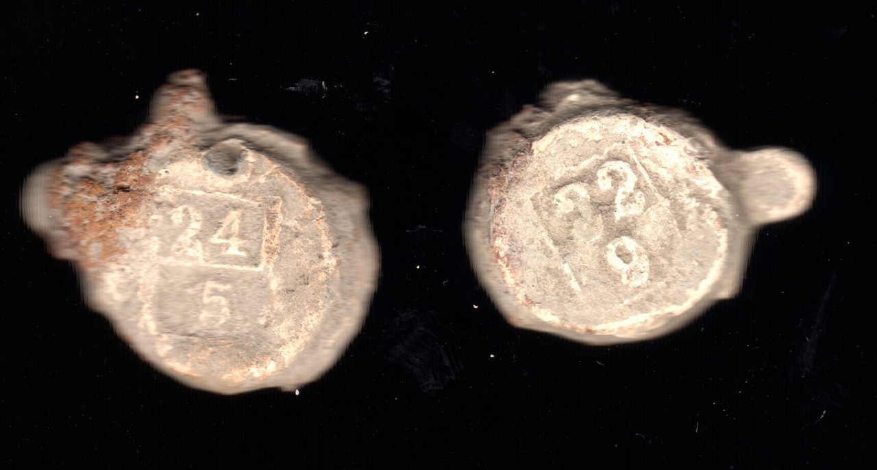 2013-08-29-peltolöytöjä - lyijysinetit