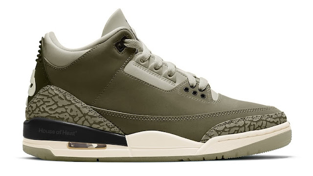 Air Jordan 11 Rare Air