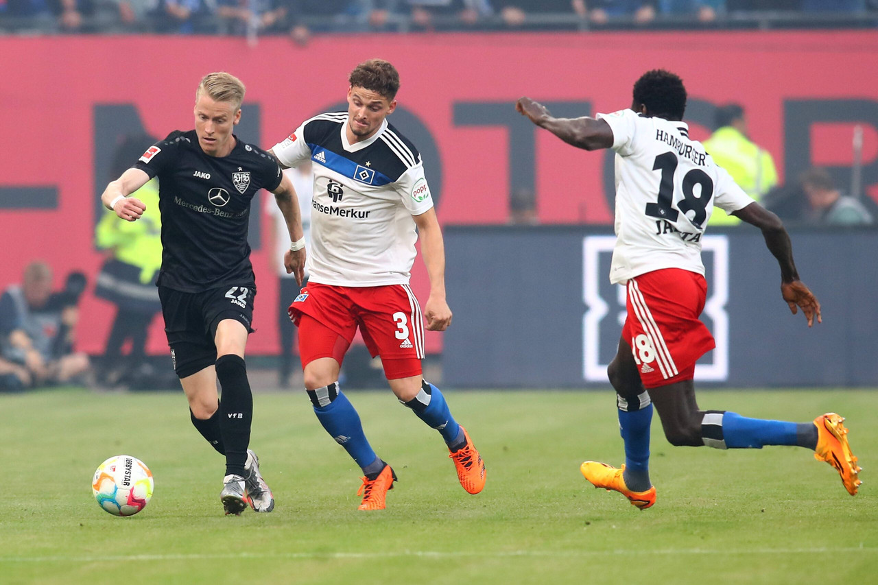 Stuttgart vs Hamburger, 22h30 ngày 12/04