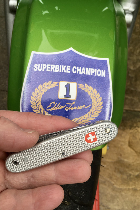 8E125B5B-04E2-4AA8-AA51-0A180EE2D7C6