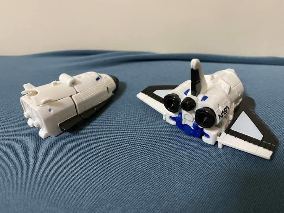 17-Earthrise-Astro-Squad