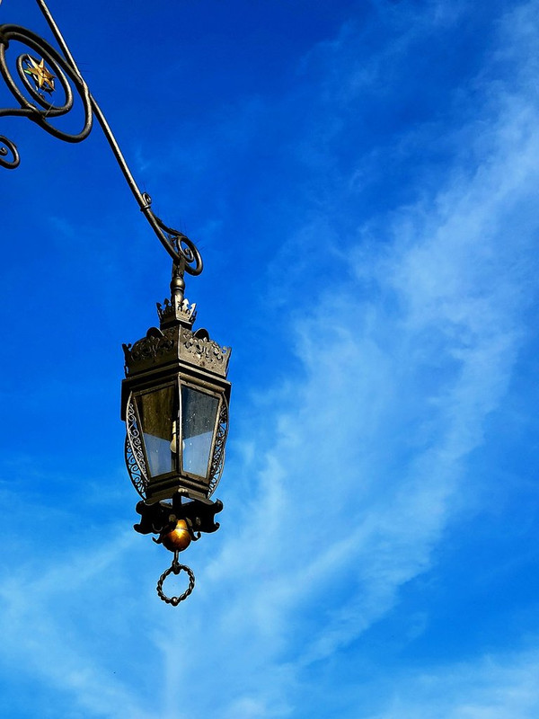lamp-sky-poland.jpg