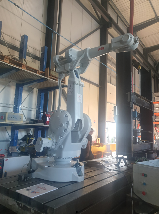 Bras Robotisé ABB en atelier
