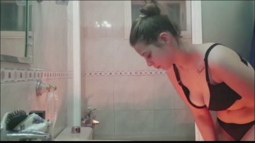 [Image: Voyeur37555130545.jpg]