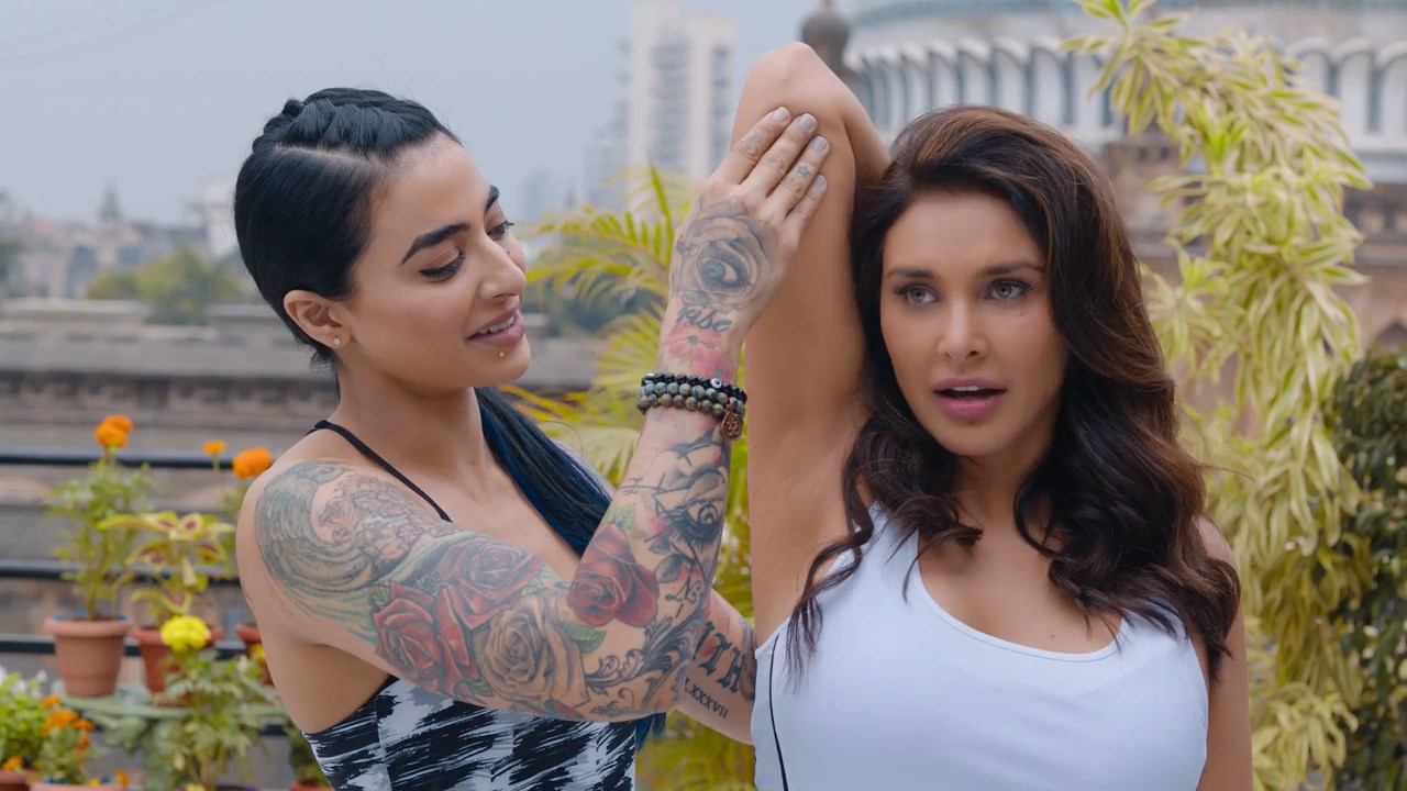 Four More Shots Please! (2019) WebRip Season 1 [Hindi + Tamil + Telugu + Malayalam + Kannada] 480p 720p ESub Screenshot
