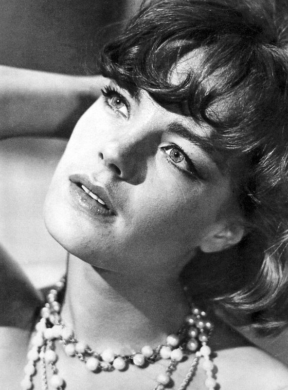 romy_schneider_js64