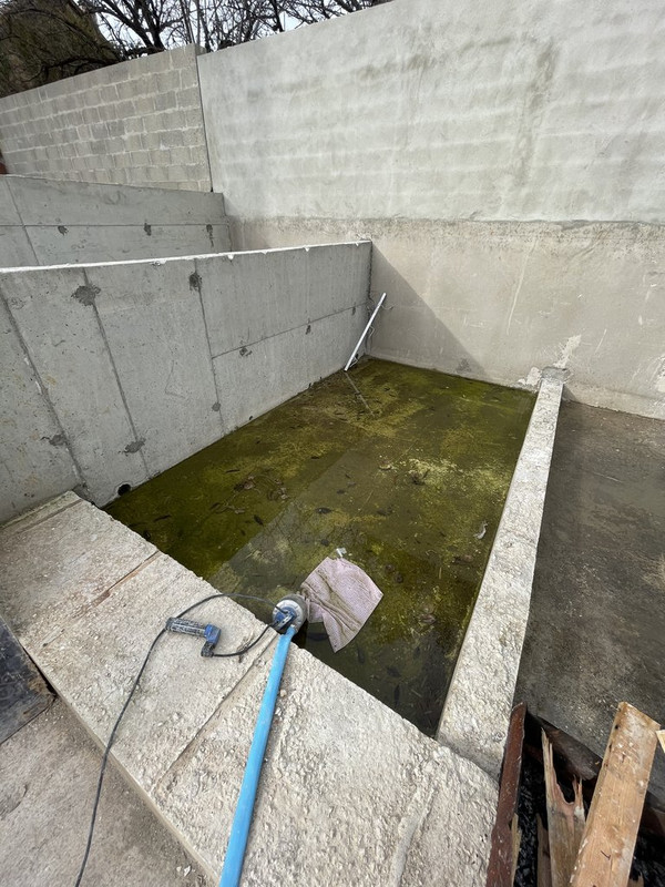 70394AA0-EC12-480B-AA12-00ADCB189F5C