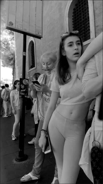 [Image: UP20875025522.jpg]