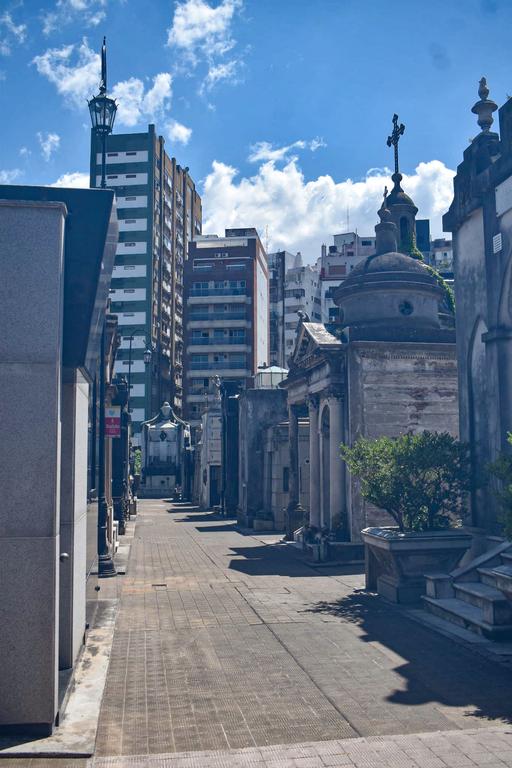 В джазе только девушки или аргентинско-бразильский калейдоскоп В джазе только девушки или аргентинско-бразильский калейдоскоп