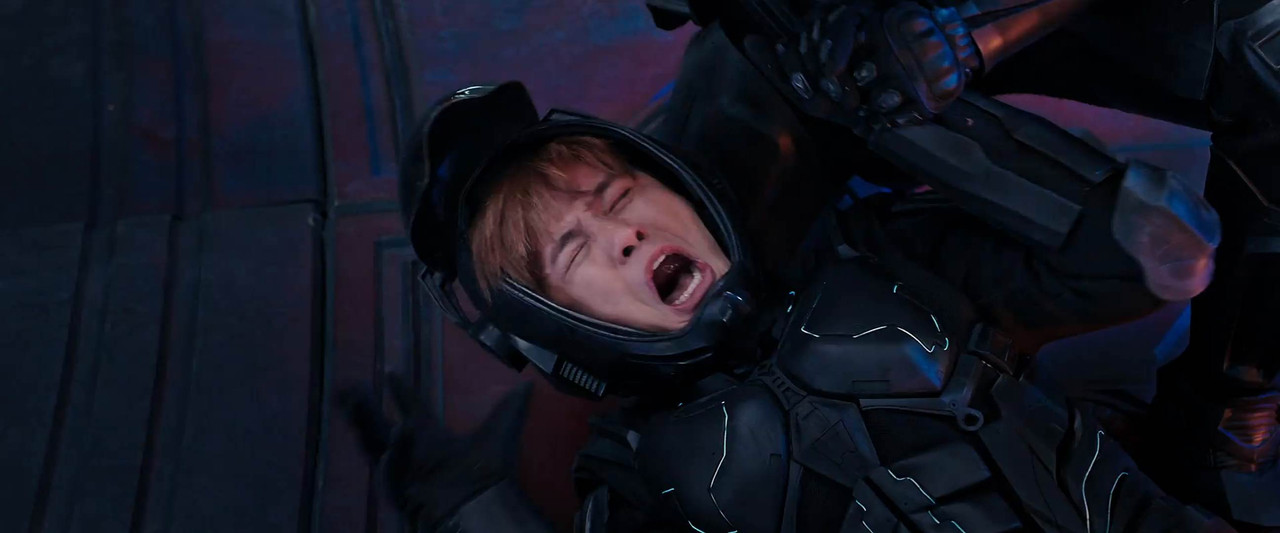 Bleeding Steel 2017 WebRip [Hindi + Tamil + Telugu + English] 480p, 720p, 1080p ESub Screenshot