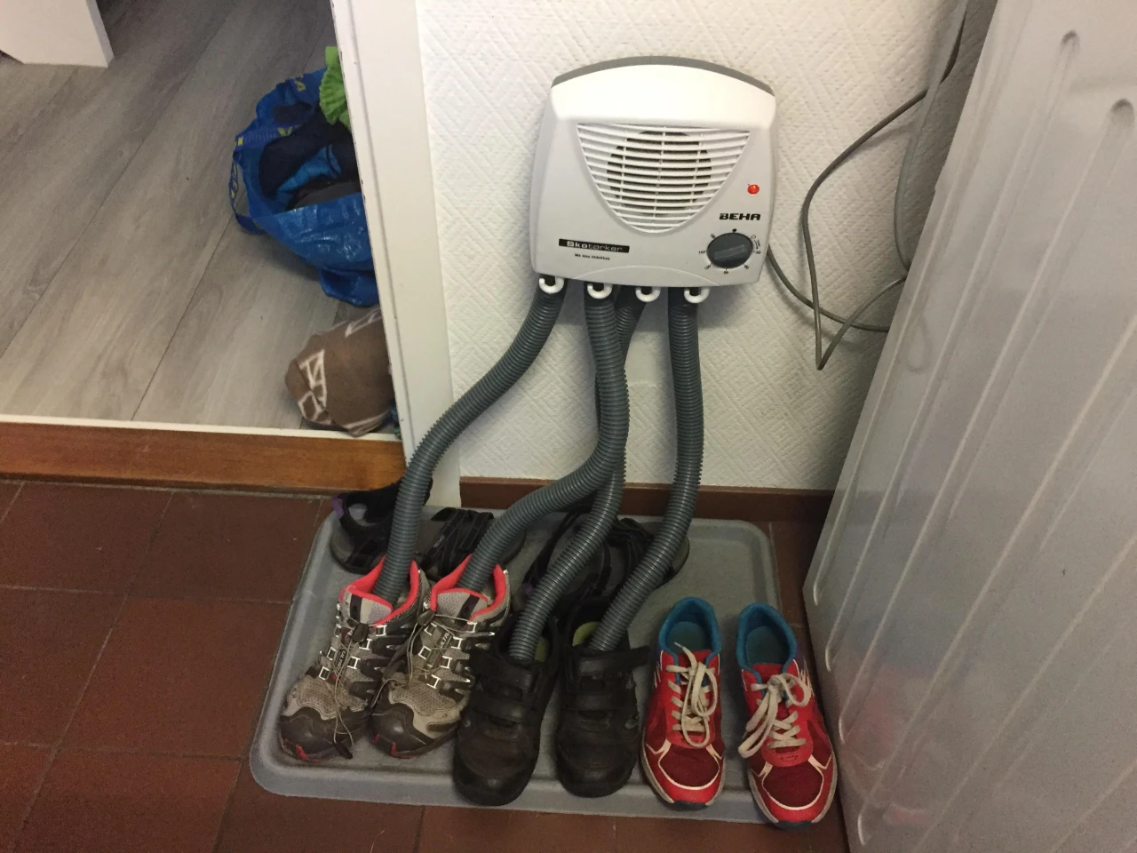 shoe-drying-machine