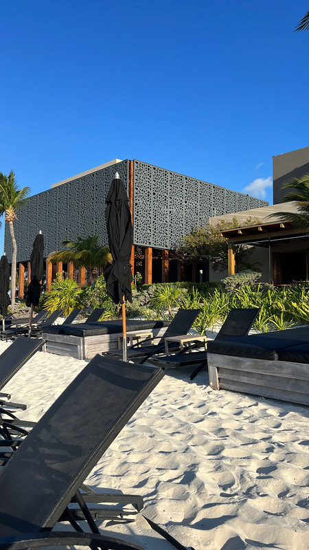 C9004D59-B3A7-4693-9428-D1D30C1FC3A8