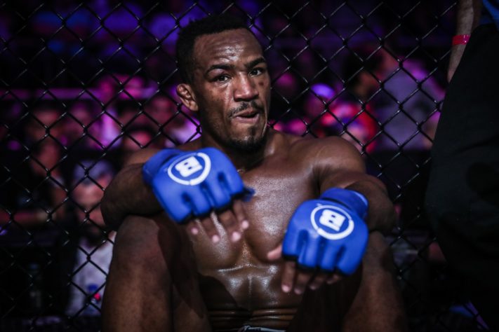 Сидни Аутлоу изгърмя с допинг! Брент Примъс го замести в турнира на Bellator