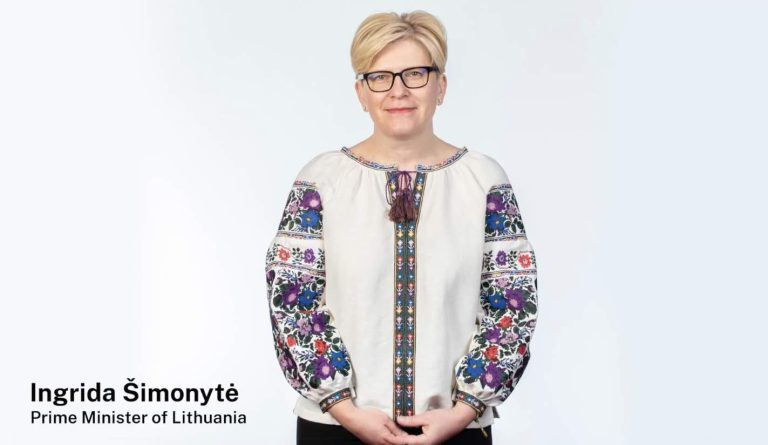 Financial Times: Lietuva svarsto galimybę siųsti karius į Ukrainą