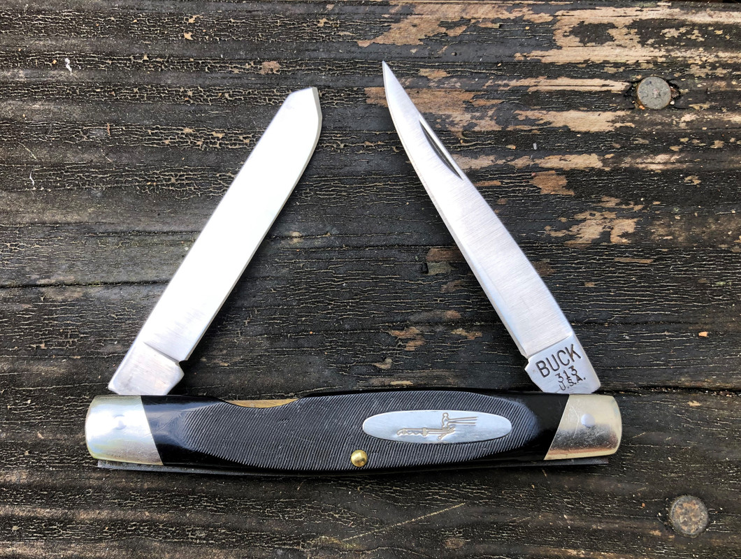 Buck-313-Muskrat-EDC.jpg