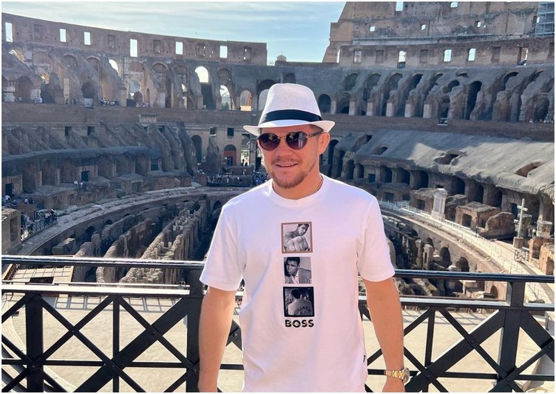 Пьотр Ян посети Колизеума