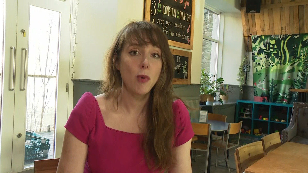 02.10 - 18.00.00 - ITV News London. The latest news in London and the....ts_snapshot_12.44.776