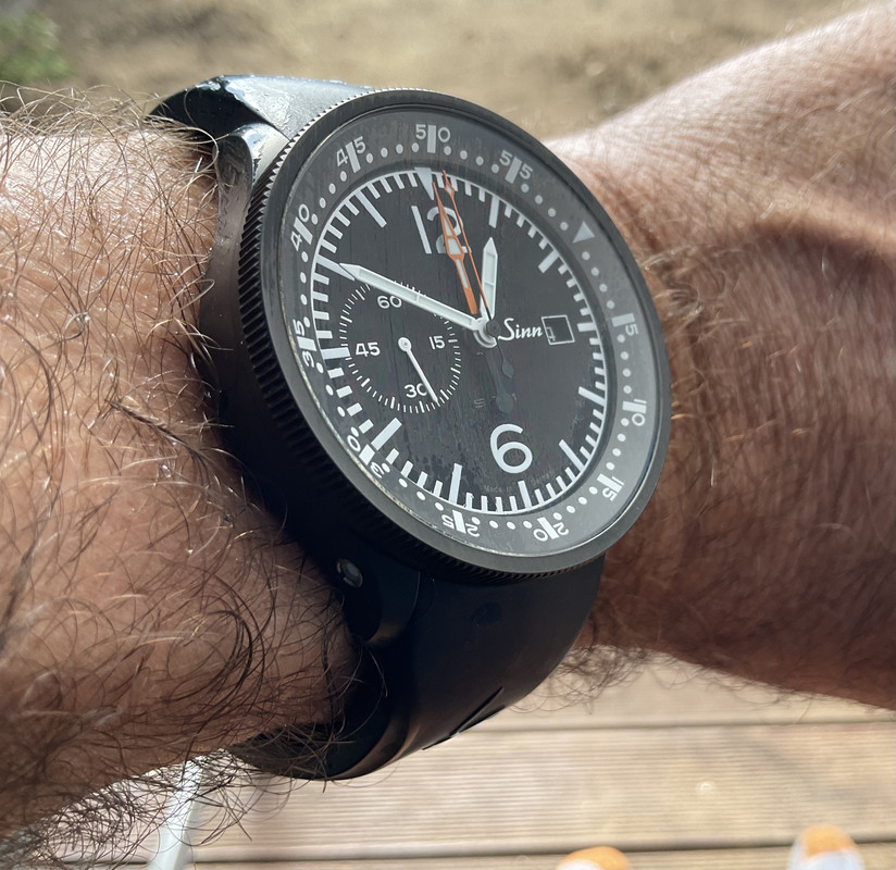 0563B370-F4F5-47FA-B2DC-A231F75A7559