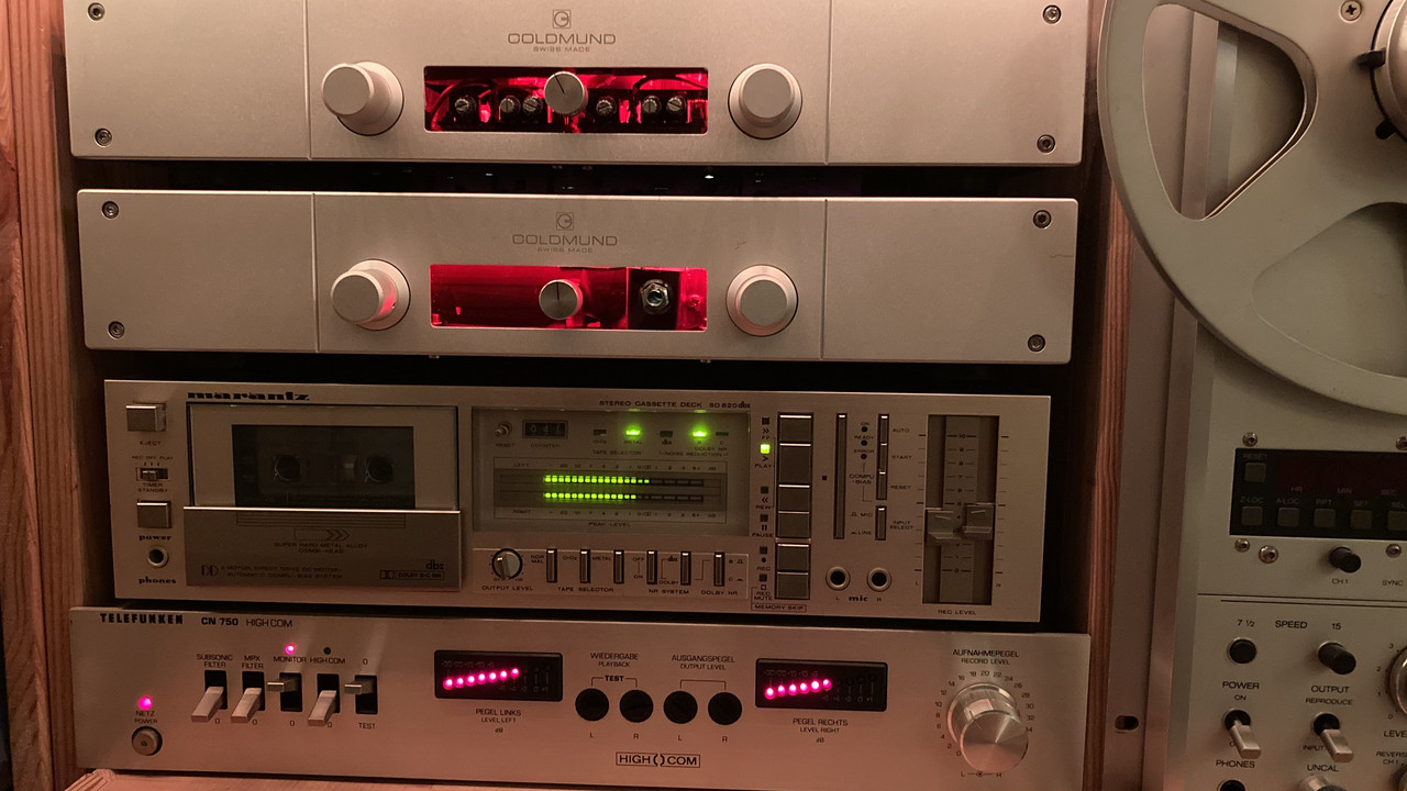 AC30D9F5-EA3A-490E-B031-50D905E43B06