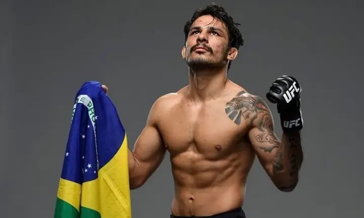 Пантоха иска да се бие през декември, назова и желани противници