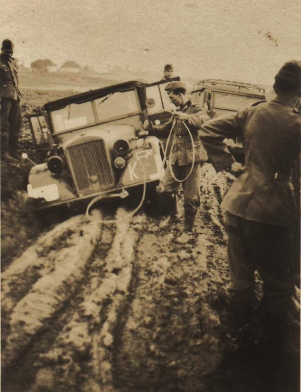 16th Infanterie Division (Motorised) - 16. Pzgrenadier Division in Russia.